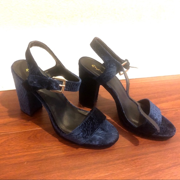 Qupid Embossed Velvet Block Heel Sandal - Picture 3 of 4